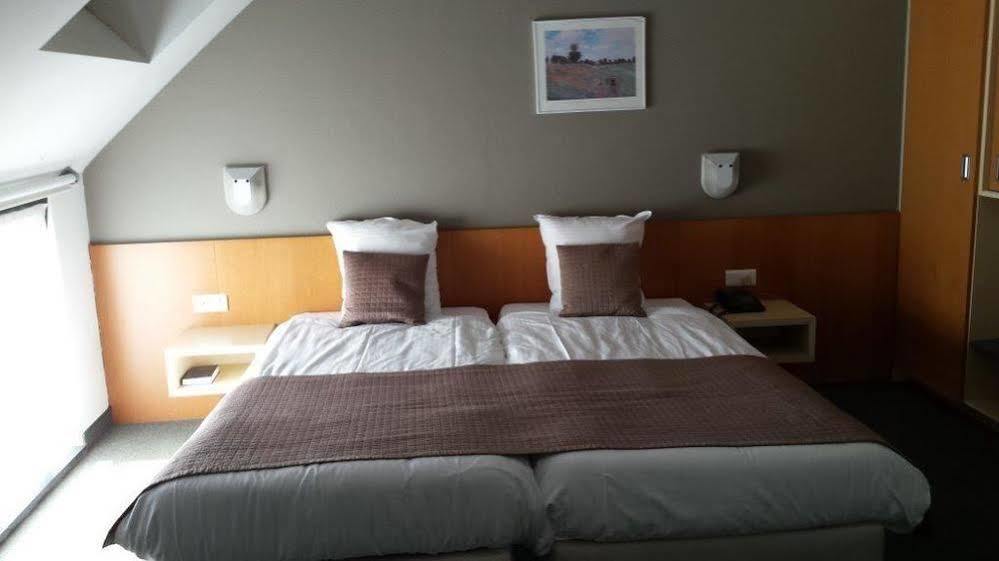 Hobbit Hotel Brussels Airport زافنتم المظهر الخارجي الصورة